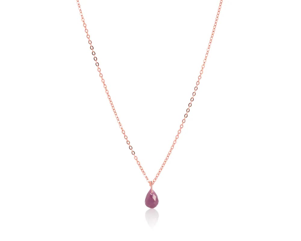 Ogrlica sa rubinom, birthstone za jul